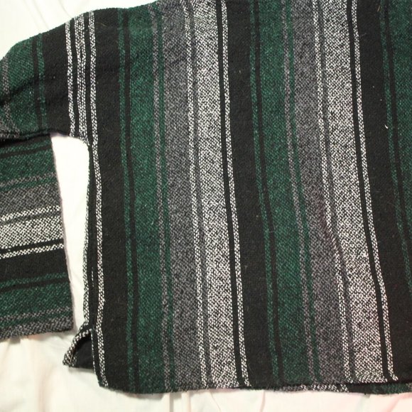 green white and black poncho hoodie - Picture 6 of 8